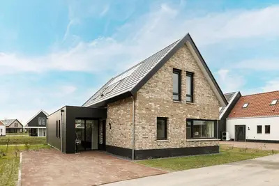 Image de Maison de luxe à Nieuwvliet-Bad avec piscine