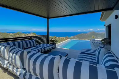View, space, comfort, a successful vacation in perspective!