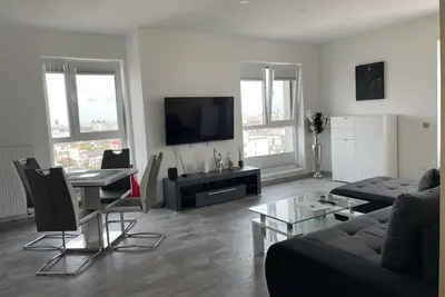Image de Marvelous 4 Room Penthouse Rooftop Terrace W14+W15