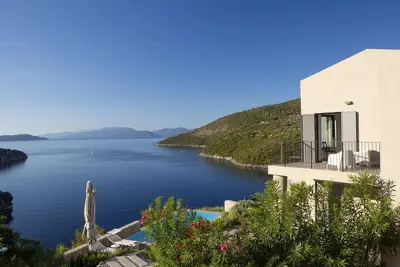 Image de Villa Kastos - Villa de luxe avec accès Direct à la Mer