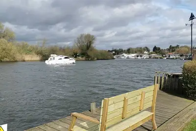 Image de River View - sleeps 4 guests in 2 bedrooms