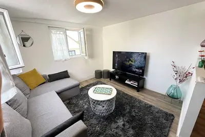 Image de Appartement calme à 20’ de Paris et 7’ Aéroport