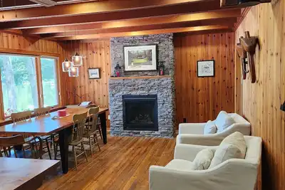 Image de The heart of Muskoka - Lake Rosseau - 5 mins to Port Carling