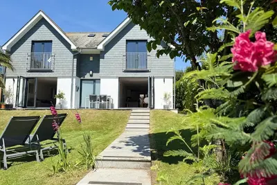 Image de Gylly Beach Falmouth Sleeps 8 only 2 minutes walk to the beach