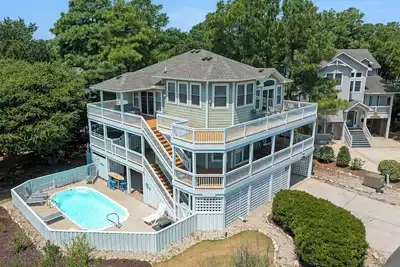 Image de Koselig Kove: Private Pool | Hot Tub | Rec Room