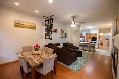 Image de **20% New Listing Discount! Tramway Home By Sandia Mountains