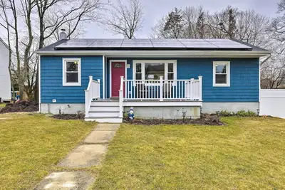 Image de Charming Rocky Point Home ~ 1 Mi to Beach!