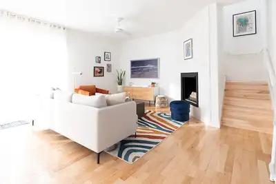 Image de Bright Modernist City-Escape