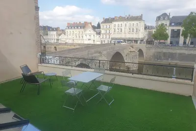 Image de Appartement cosy face à la Mayenne