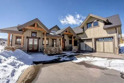 Image de Views, Ski, Golf! 6 Bdr, 13 Beds, Hot Tub!