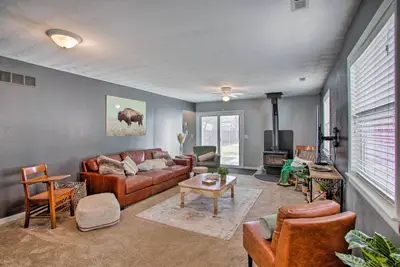 Image de Peaceful Cottage ~ 8 Mi to Downtown Toledo!