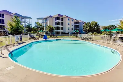 Image de Fall Creek Getaway - 1 Br with Pool