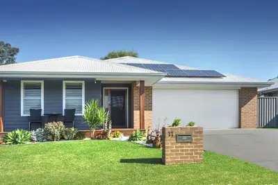 Image de Relax and Revive in Vincentia / Jervis Bay - Luxurious 4br home with Spa and Bbq