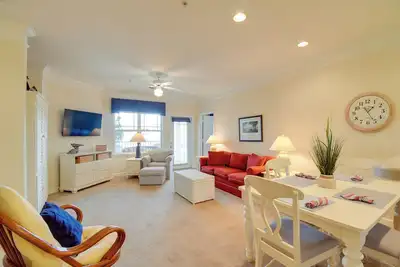 Image de Crow Creek Condo Rental w/ Balcony, Near Golf