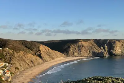 Image de Quiet and peaceful country house in pure nature