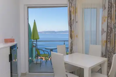 Appartement de deux chambres avec le balcon et la vue sur le mer Brela, Makarska (A-20739-d)