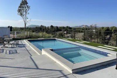 Image de Wine Country Hilltop Home w/Views & New Pool & Spa - New Listing!