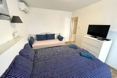 Image de Modern comfortable two bedroom apartment