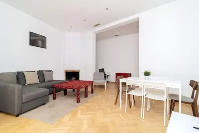 Image de Fotogénico Apto. cerca de Gran Vía C/Infantas 2-6