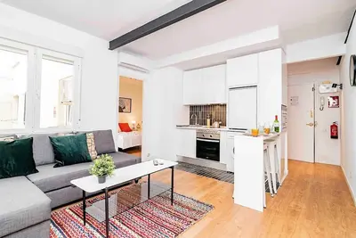 Image de Magnifico Apto en Plaza de España C/San Bernardino