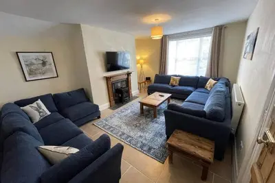 Image de Spacious character holiday cottage property near town Centre