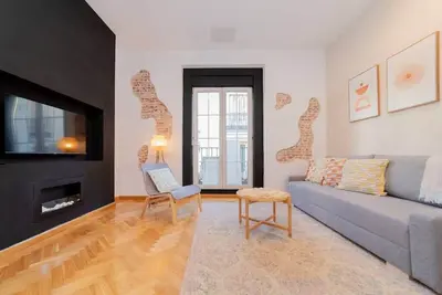 Image de Delirante Apartamento cerca Cibeles C/Infantas 3-3