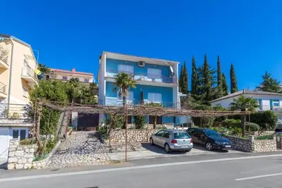 Image de Cozy family apartment in a sunny seaside town