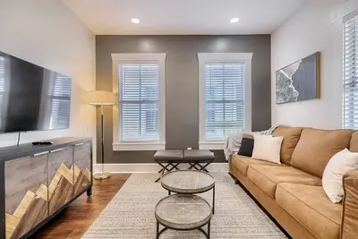 Image de Trendy Home in the heart of Ybor City