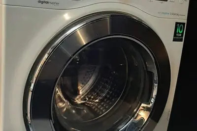 Image de Excellent Spacious 1 Bedroom Apartment in Downtown Cwb