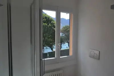 Image de Lake view apartment Dependance