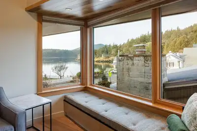 Image de Sucia - Dramatic Eastsound Bay View