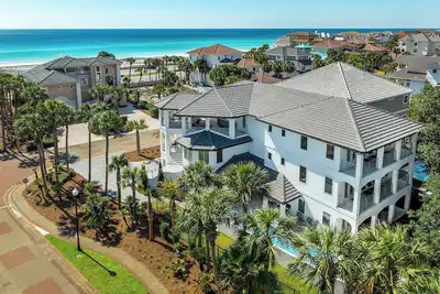 Image de Emerge In Sea - Brand New, Destiny West, Heated Private Pool, Game Room, Tennis!