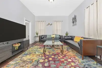 Image de 1879 Updated Home on Frederick Street