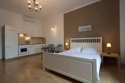 Image de Cosy Apartment with Balcony & View