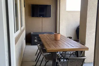 Image de Walk to Festivals! ! Desert Retreat on Golf Course Private Pool/Spa!