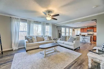 Image de Maineville Vacation Rental Home w/ Game Room!