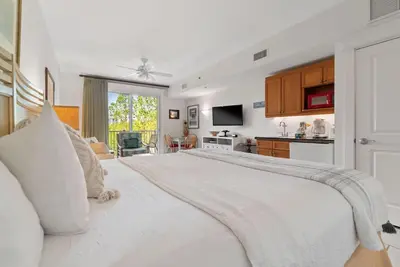 Image de \"Baydream Believer\" Sandestin #3311 Studio Sleeps 4