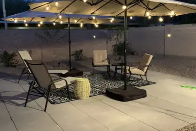 Image de Minutes to sports facilities, attractions and shopping