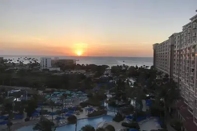 Image de Marriott Aruba Surf Club-On the beach-2 Bedroom Villa with full resort access