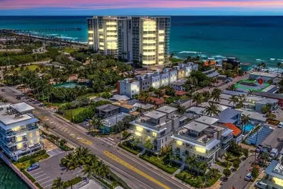 Image de The Shell on Walnut | 1br w\/ Bath | Hollywood Beach | Free Parking