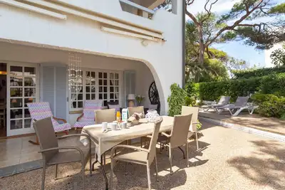 Chalet next to the beach, in Playas de Muro.