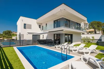 Image de Villa Andy avec Piscine