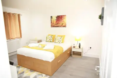 Image de Deluxe 4-Bed House Close2 Wembley Stadium