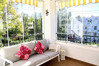 Image de Modern 3 bed 2 bath close to beach, restaurants and shops