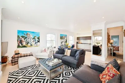 Image de Deodar Road | Pro-Managed