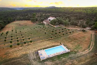 Image de Charmant gite rural \"truffe\" sur domaine de 17Ha