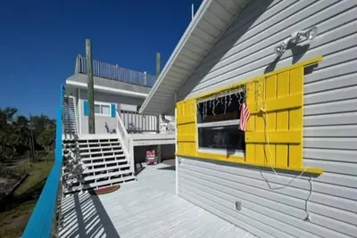 Image de Bird's Nest has a birds eye view! Private Island