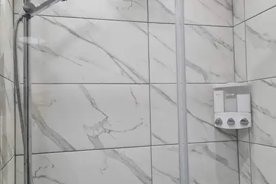 Image de Cosy 2 Bed Flat 1 in Swansea - Home away from Home