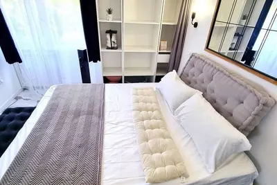 Image de Bon Plan! T2 avec parking au centre ville prés de la gare Sncf  et plage!