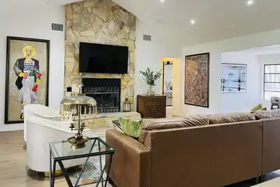 Image de 10 Minutes From the World Equestrian Center, Luxury Country Home